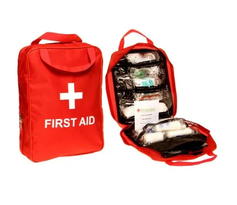 Regulation 3 First Aid Kit in Grab Bag Red (5-50 persons)